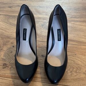 Nine West Black Classic Heels